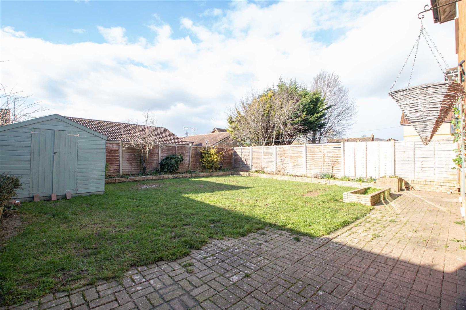 Bates Close, Willen, Milton Keynes